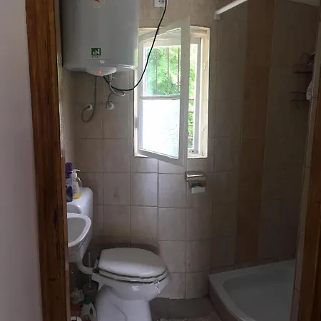 Napfény Apartman Appartamento *